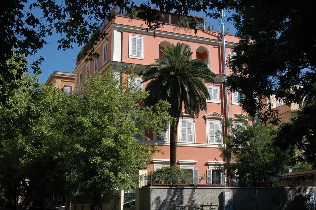 Hotel Casa Valdese Roma Экстерьер фото
